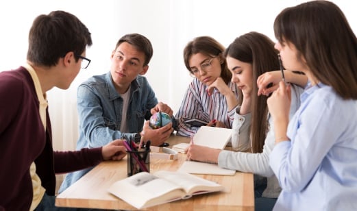 Занятия в малых группах